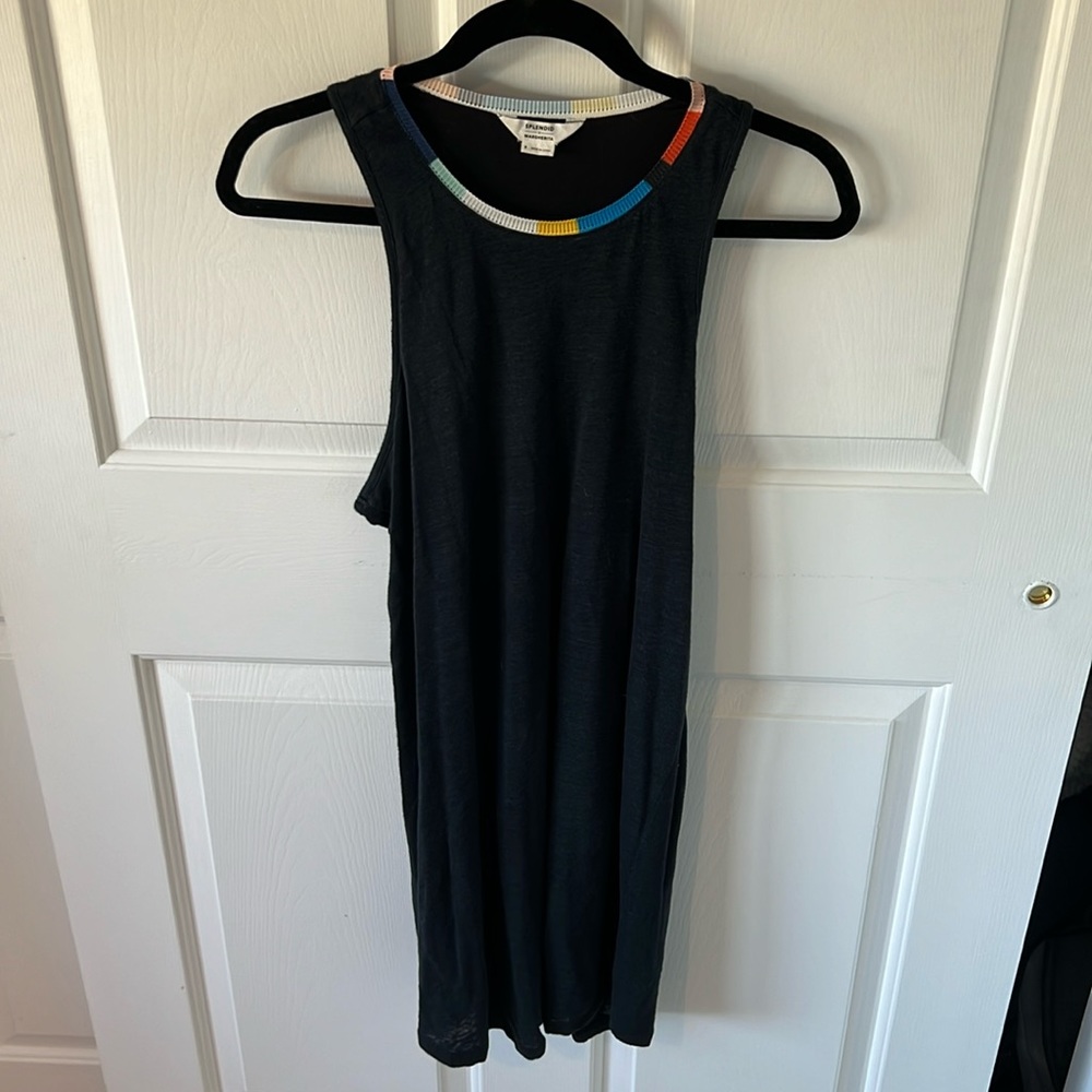 Women’s dress size small